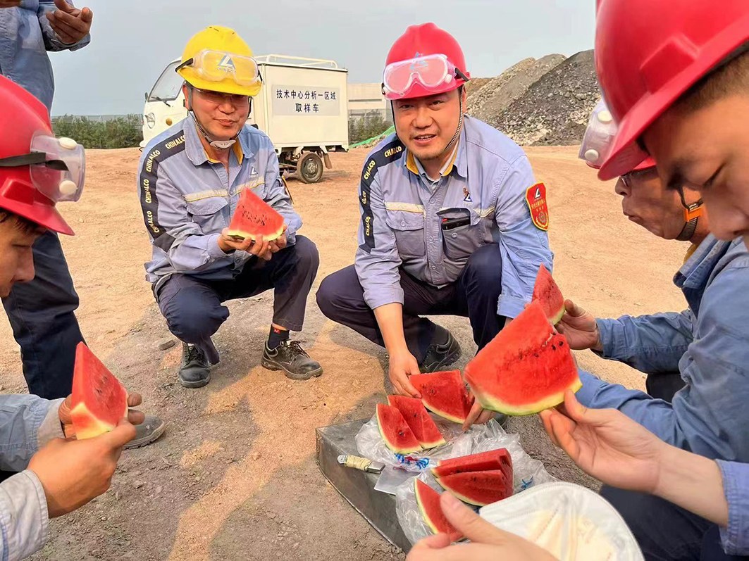 中国香港六开现场直播