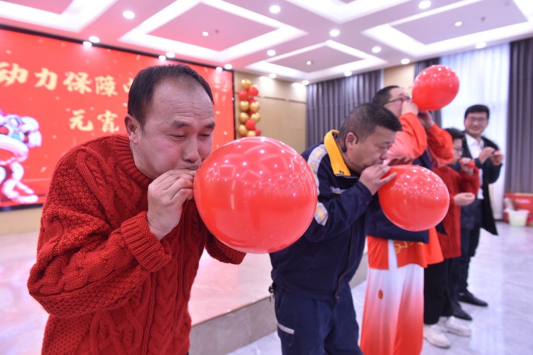 中国香港六开现场直播